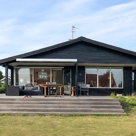 Holiday home Gorgeous In With Wifi