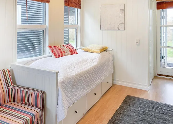 Gorgeous In With Wifi Holiday home *